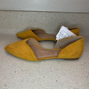 Pointy Toe D’orsay Flats